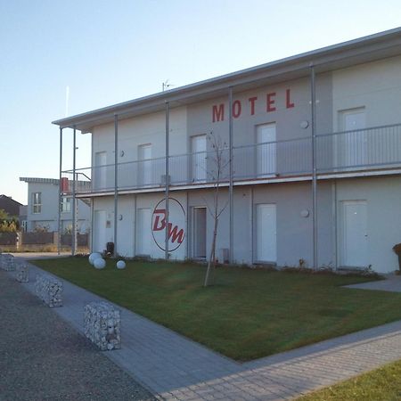 Bernstein-Motel Marchegg Exteriör bild