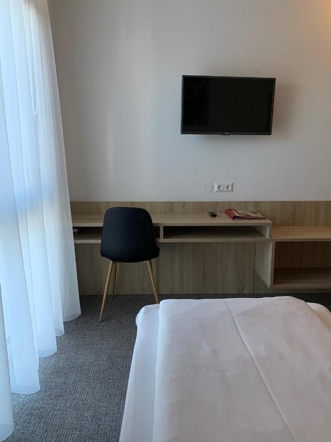 Bernstein-Motel Marchegg Exteriör bild