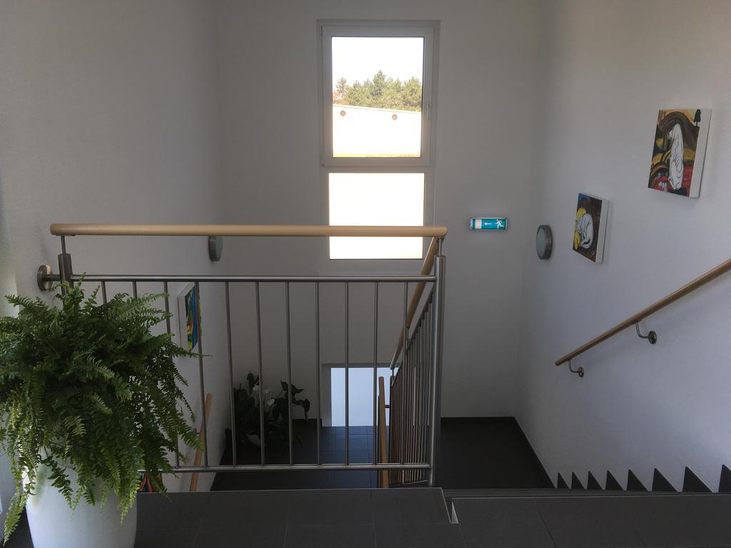 Bernstein-Motel Marchegg Exteriör bild